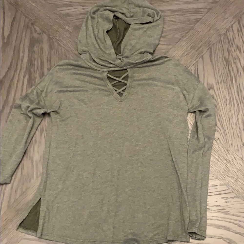 Hooded green pink blush long sleeve